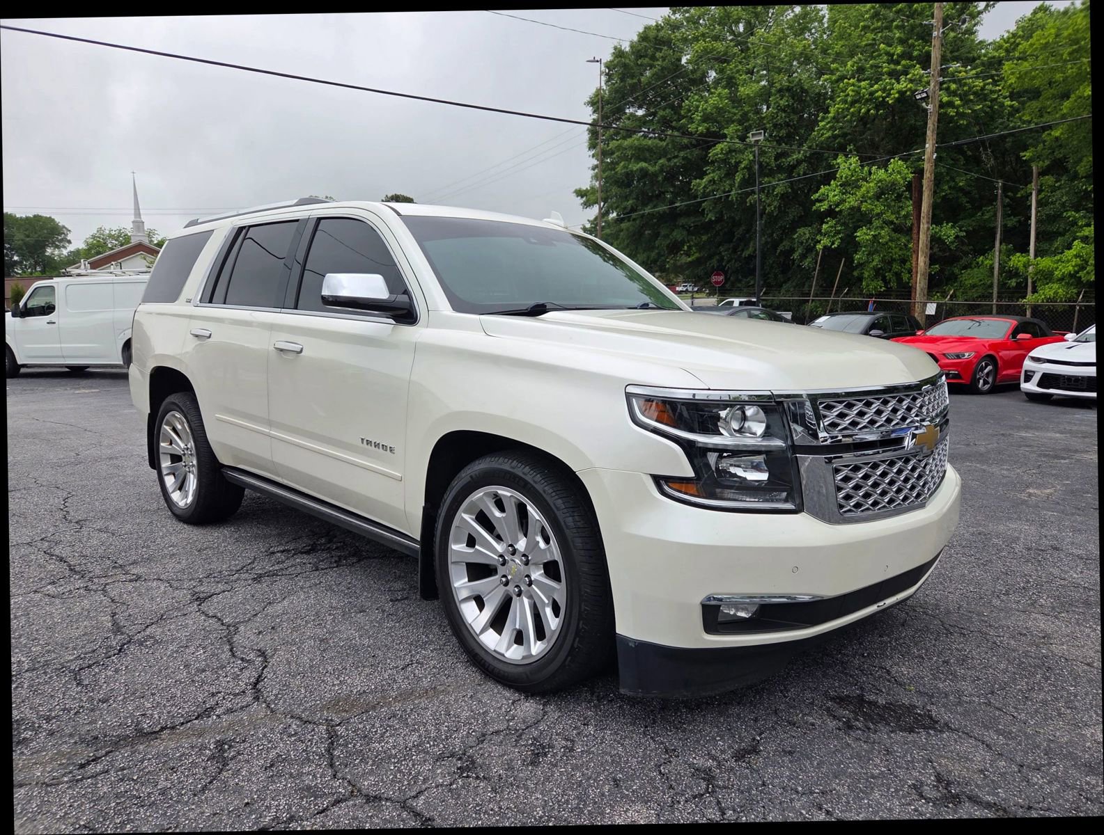 Used 2015 Chevrolet Tahoe LTZ AWD/4WD image 6