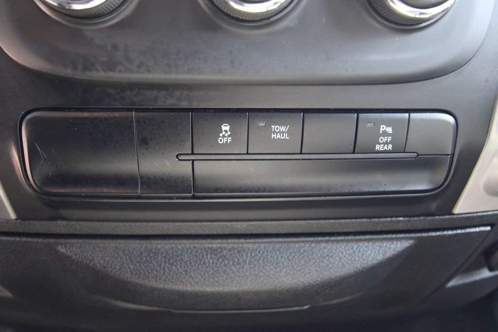 Used 2024 RAM 1500 Warlock AWD/4WD image 25