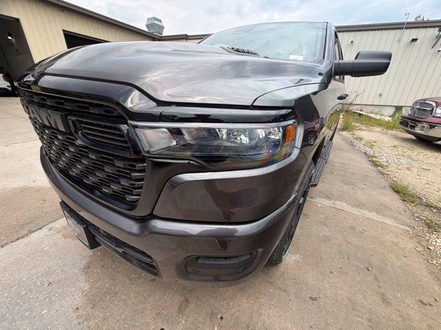 Used 2026 RAM 1500 Express AWD/4WD image 11