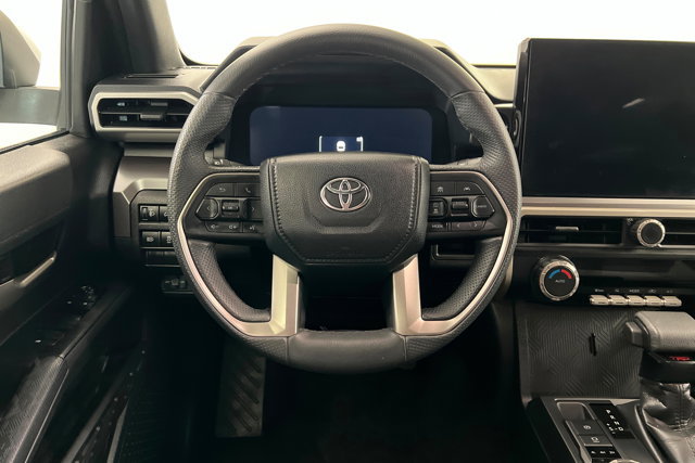 Used 2024 Toyota Tacoma TRD Off-Road AWD/4WD image 12