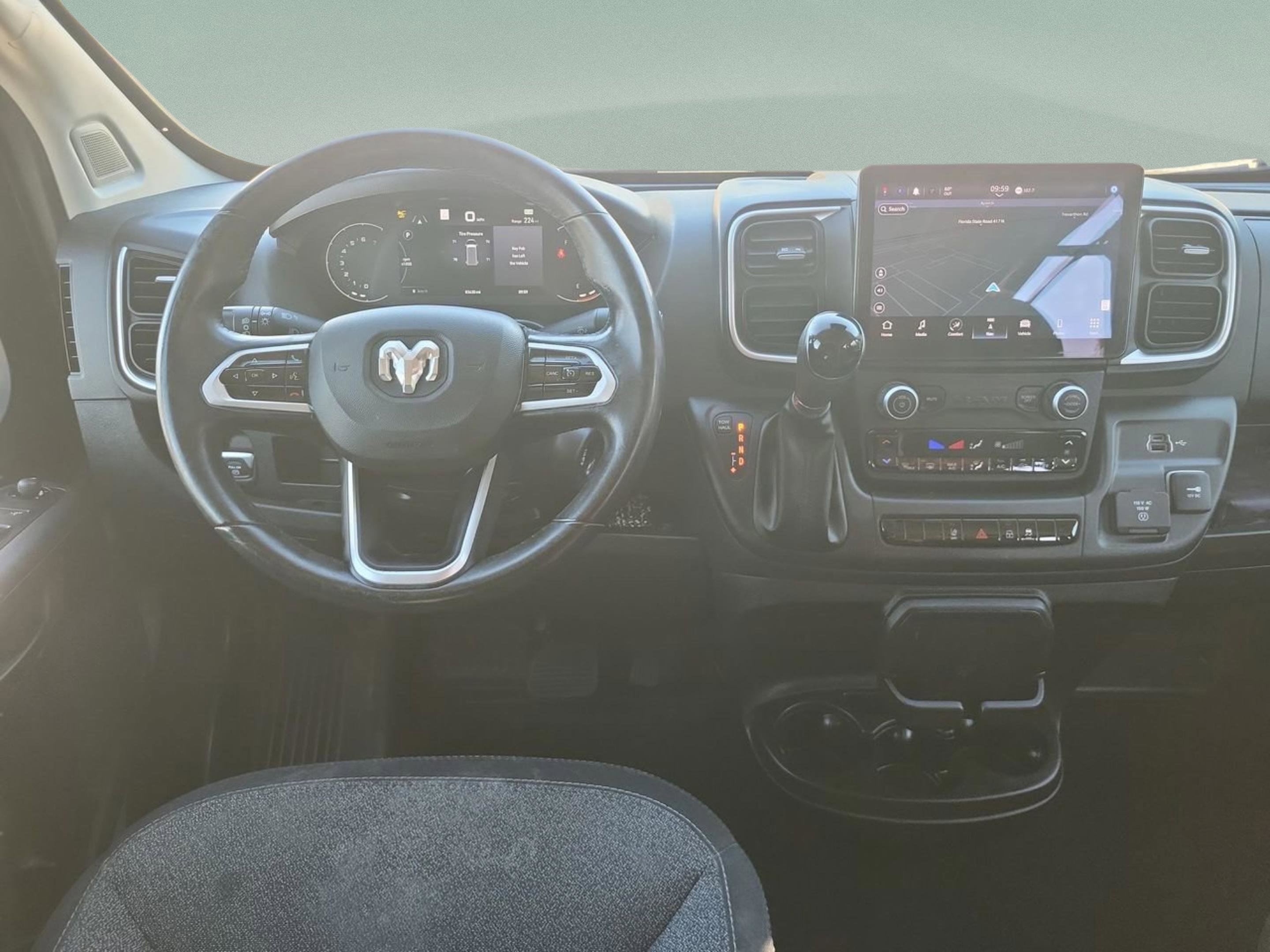 Used 2023 RAM ProMaster 2500 w/ Driver Convenience Group image 8