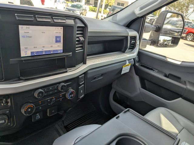 Used 2024 Ford F350 XL image 18