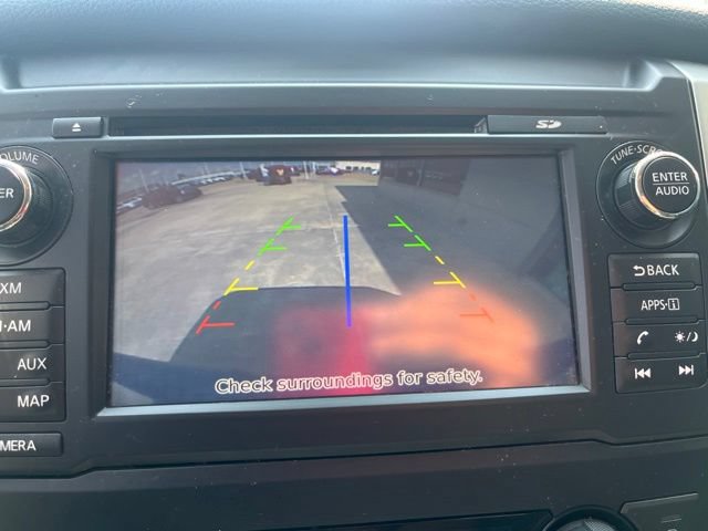 Used 2018 Nissan Titan SV w/ SV Convenience Package AWD/4WD image 16