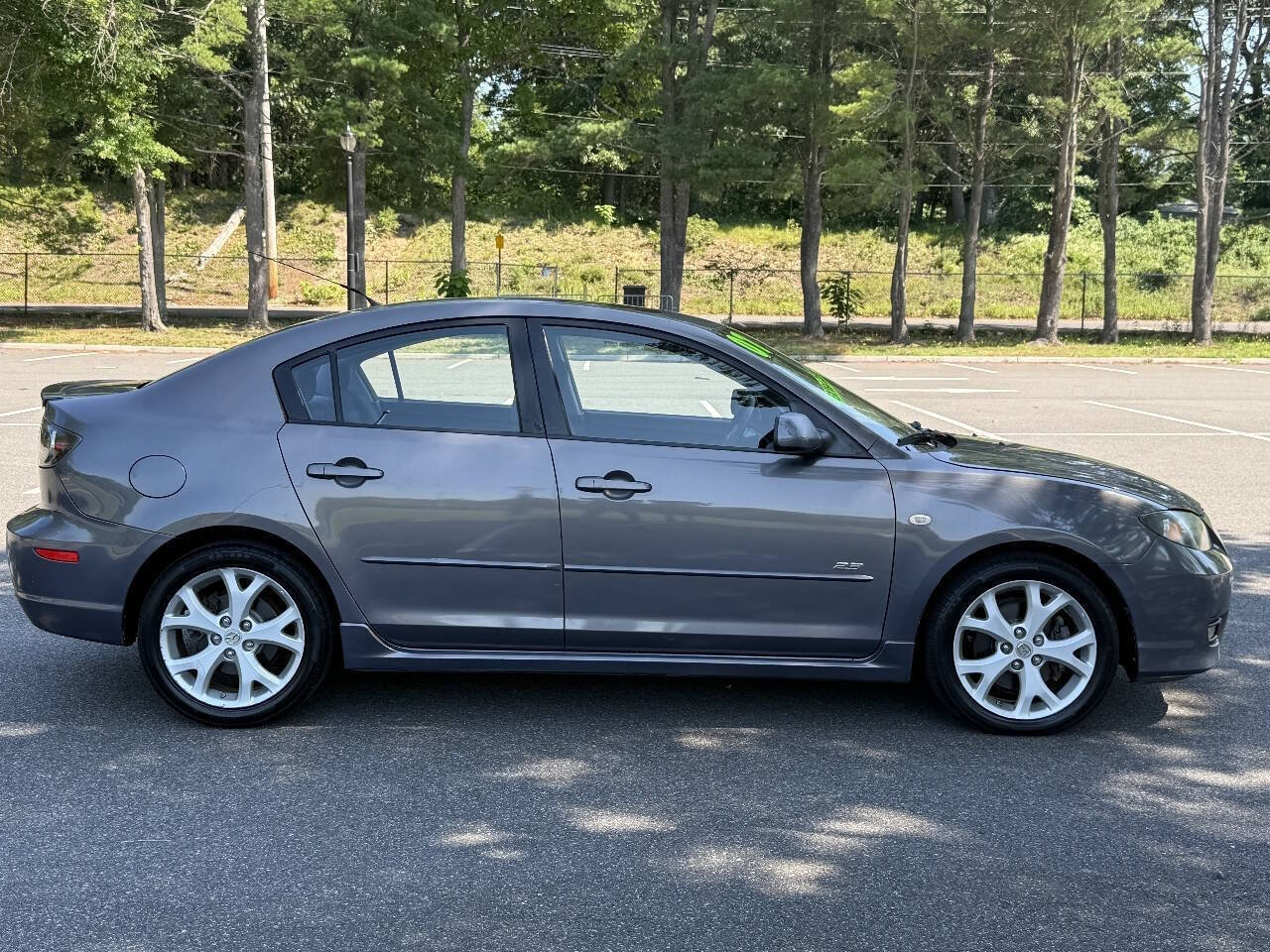 Used 2007 MAZDA MAZDA3 s Touring FWD image 4