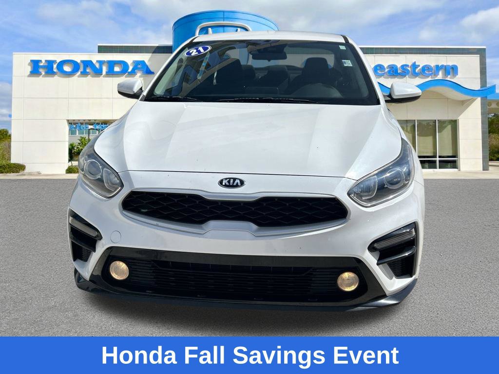Used 2021 Kia Forte LXS FWD image 2