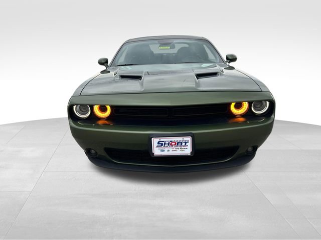 Used 2022 Dodge Challenger SXT w/ Blacktop Package image 8