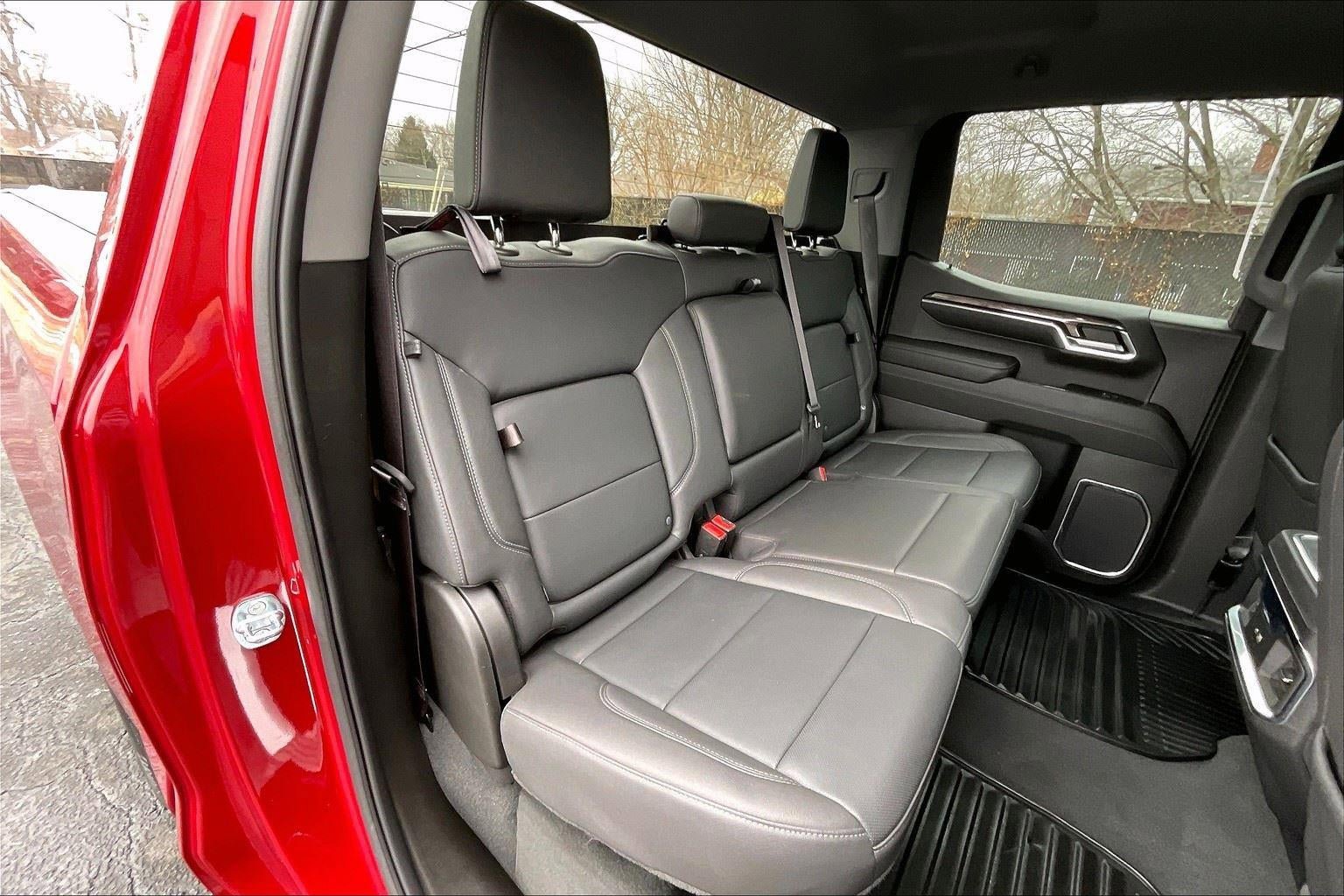 Used 2023 Chevrolet Silverado 1500 LTZ image 24