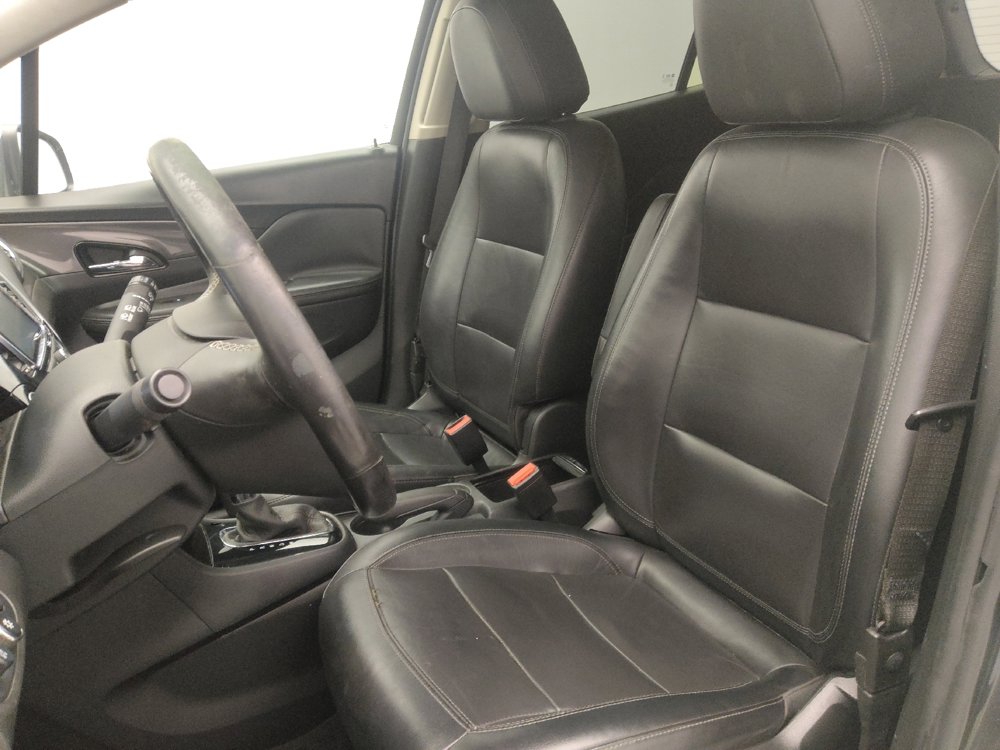 Used 2017 Buick Encore Essence AWD/4WD image 17