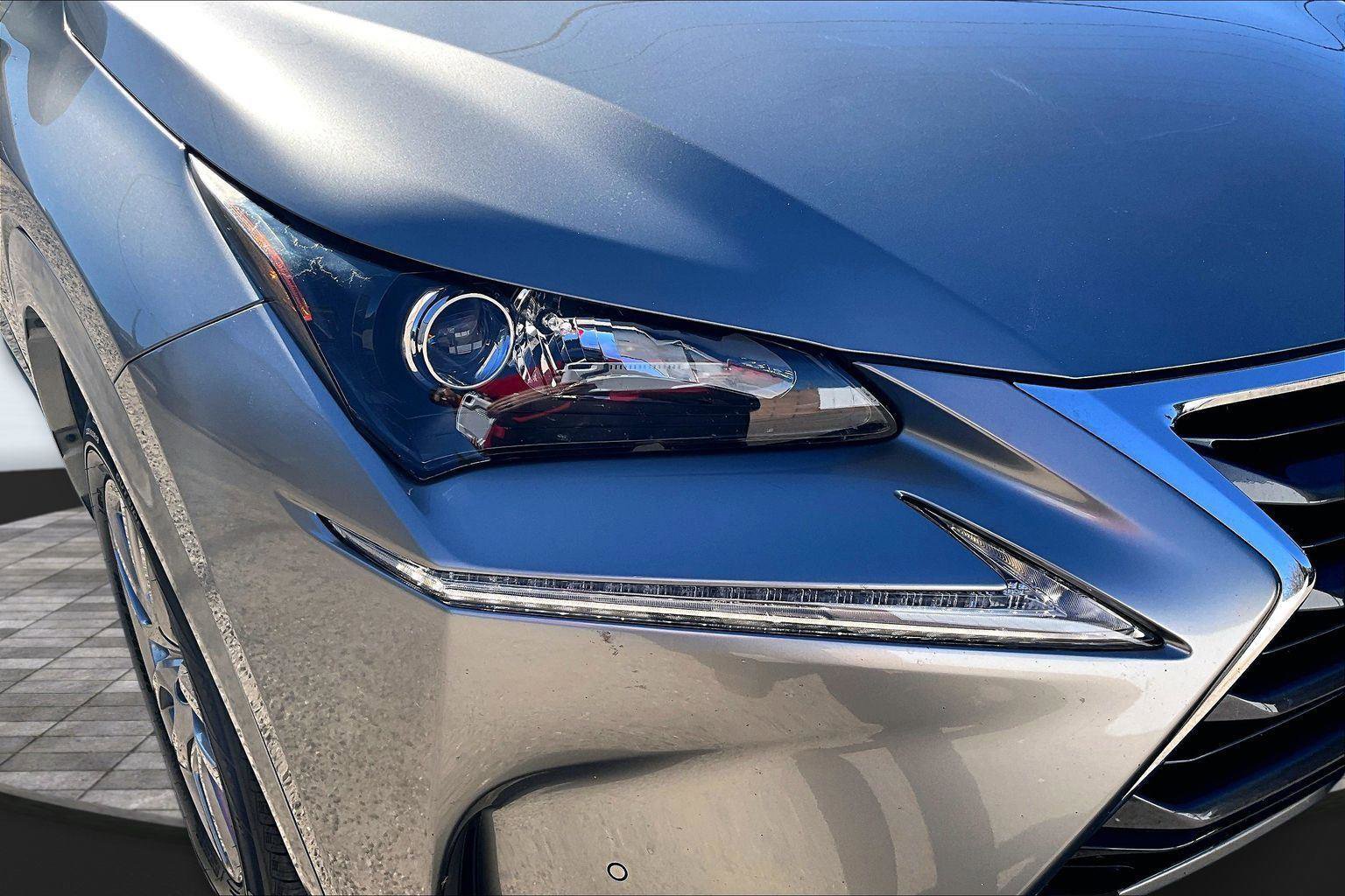 Used 2015 Lexus NX 200t FWD image 29