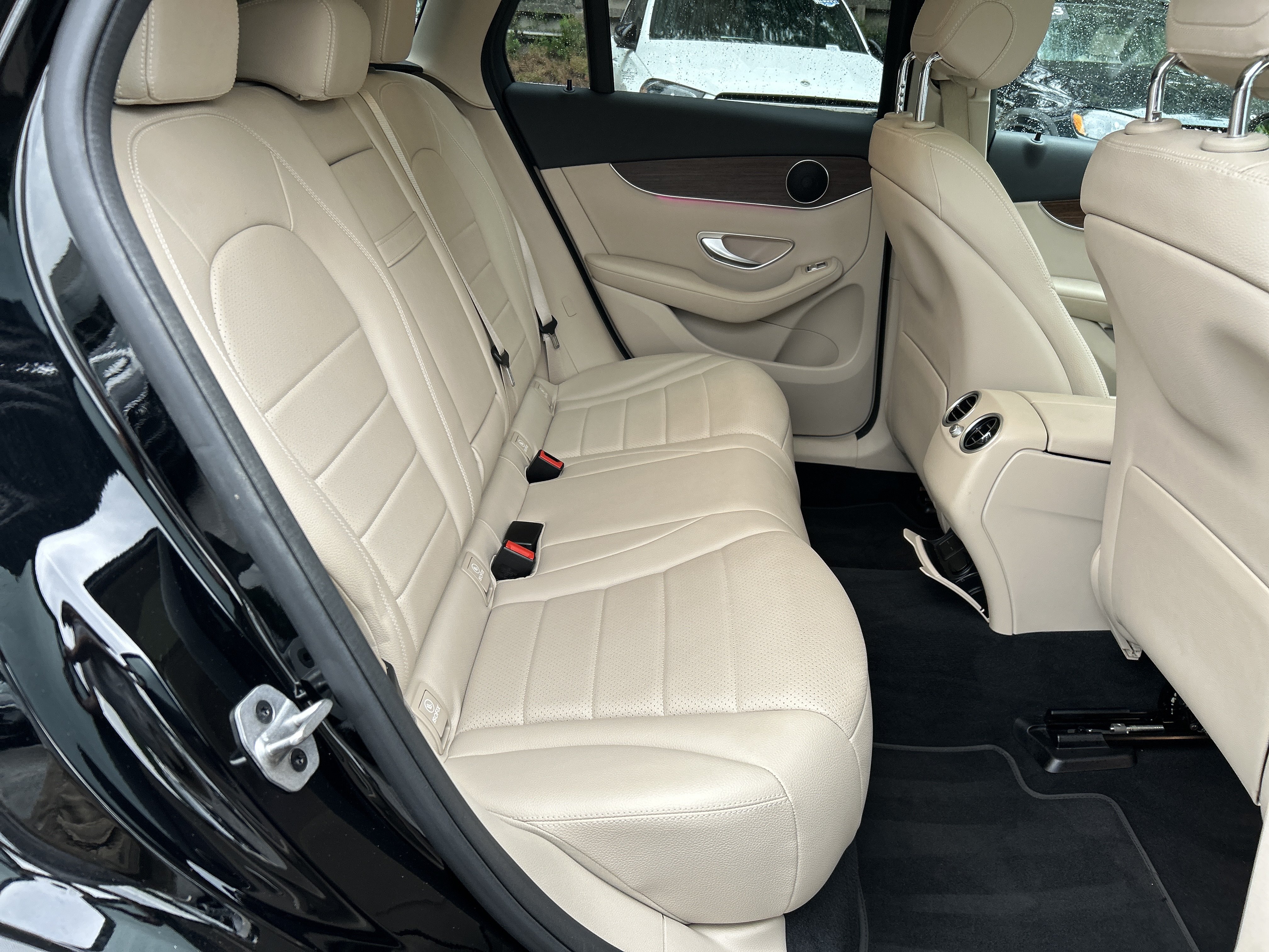 Certified 2022 Mercedes-Benz GLC 300 image 47