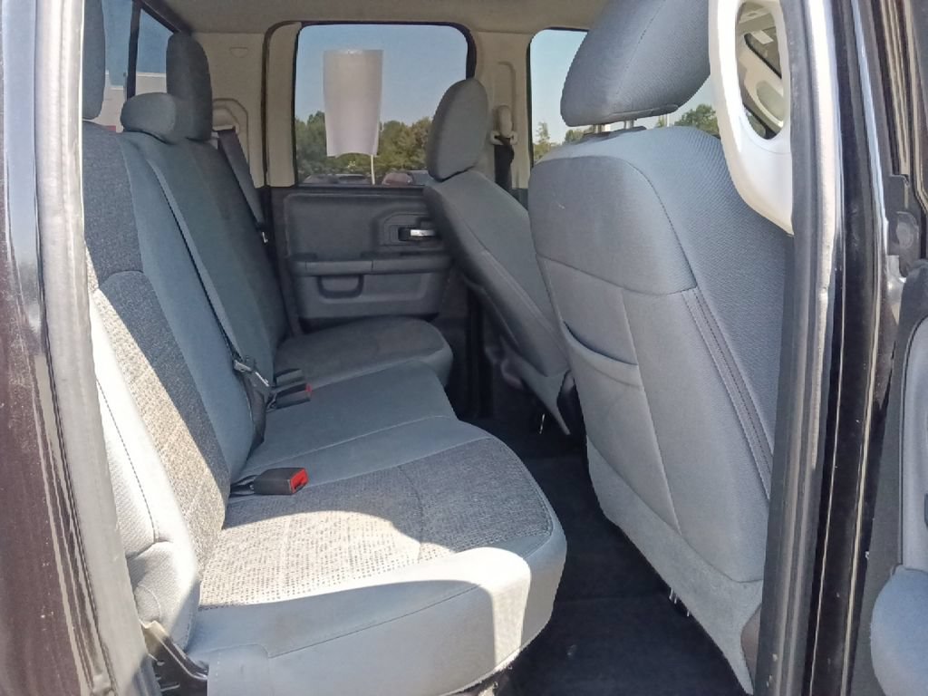 Used 2016 RAM 1500 Big Horn RWD image 30