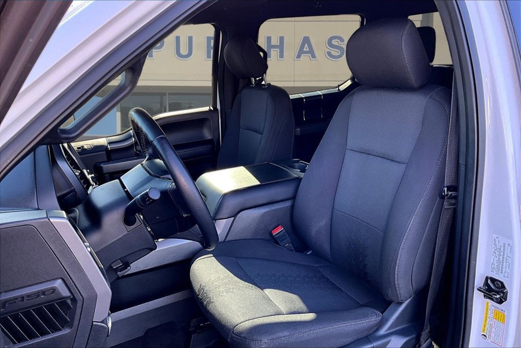 Used 2020 Ford F150 XLT w/ Equipment Group 302A Luxury AWD/4WD image 23