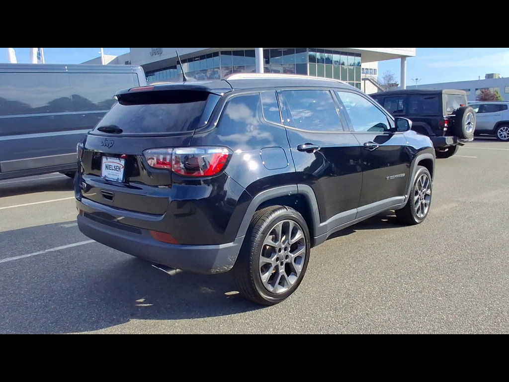 Used 2021 Jeep Compass Latitude AWD/4WD image 8
