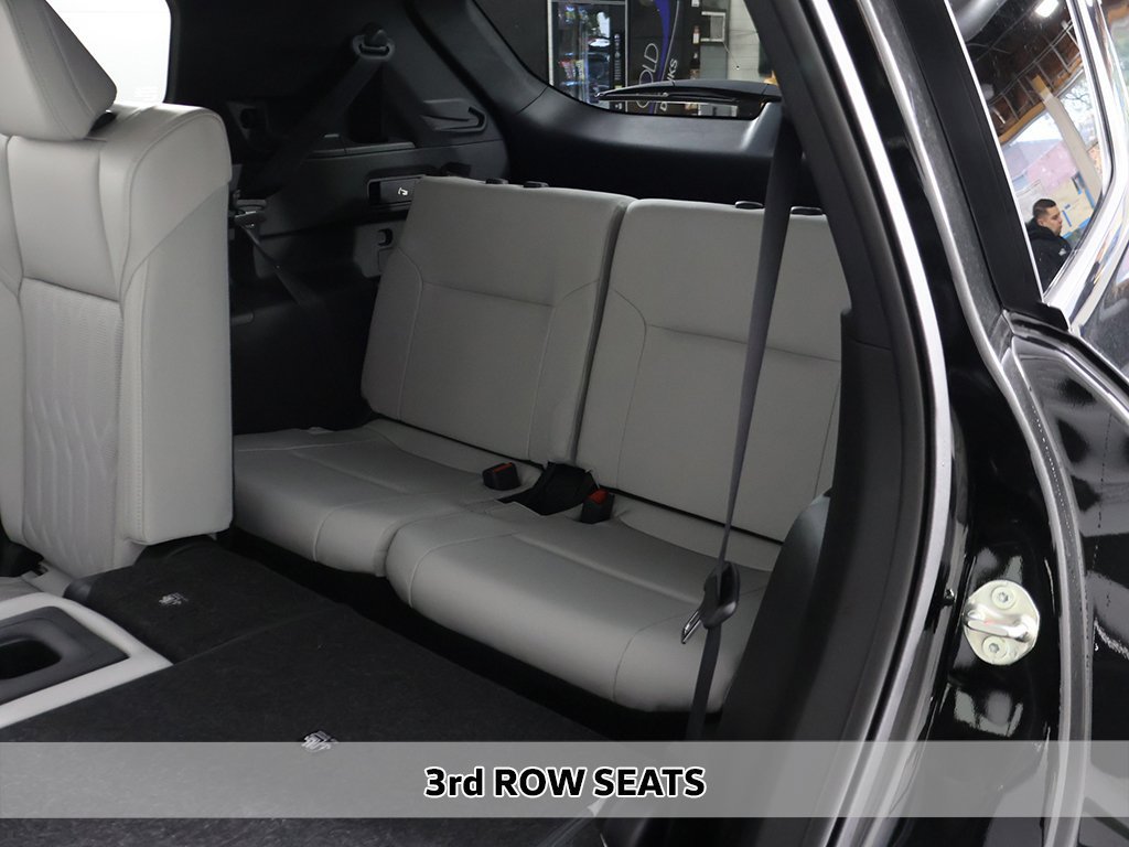 Used 2025 Mitsubishi Outlander SEL AWD/4WD image 10