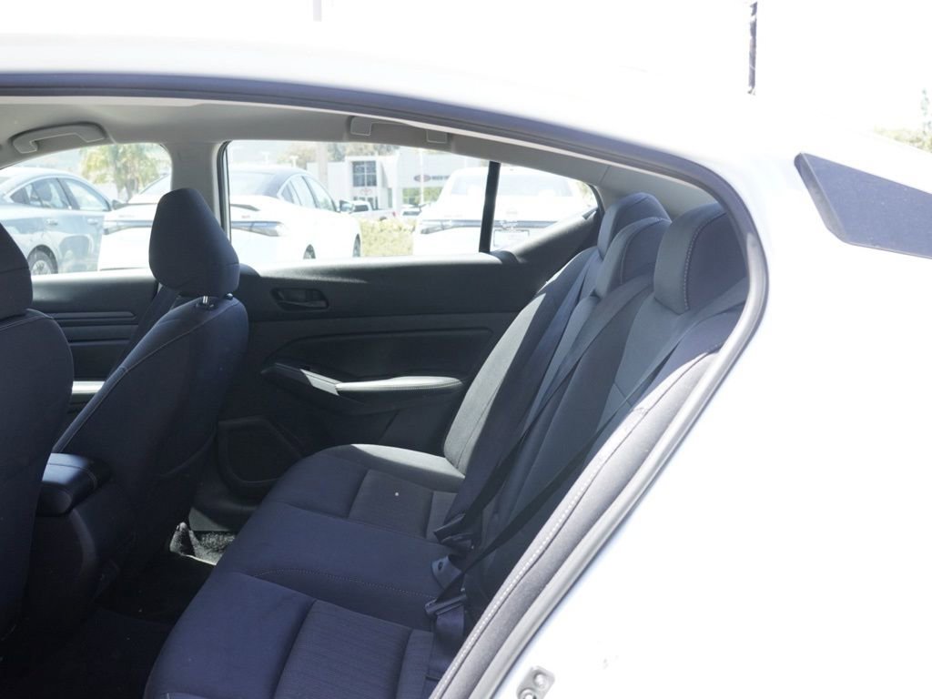 Certified 2024 Nissan Altima 2.5 SV FWD image 15