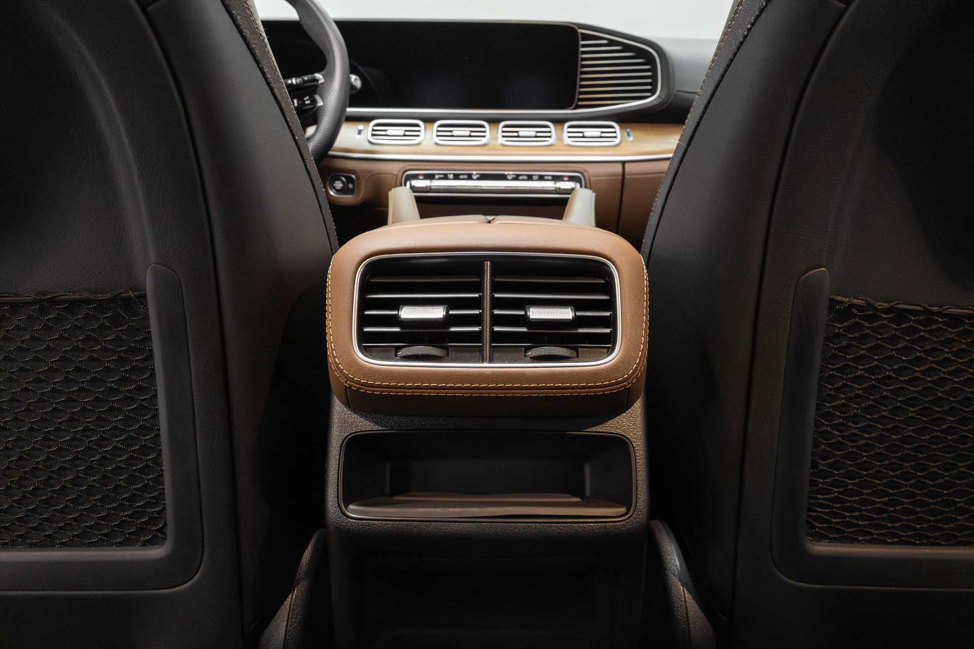 Used 2024 Mercedes-Benz GLE 53 AMG 4MATIC Coupe image 27