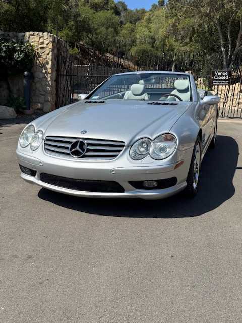 Used 2005 Mercedes-Benz SL 600 image 3