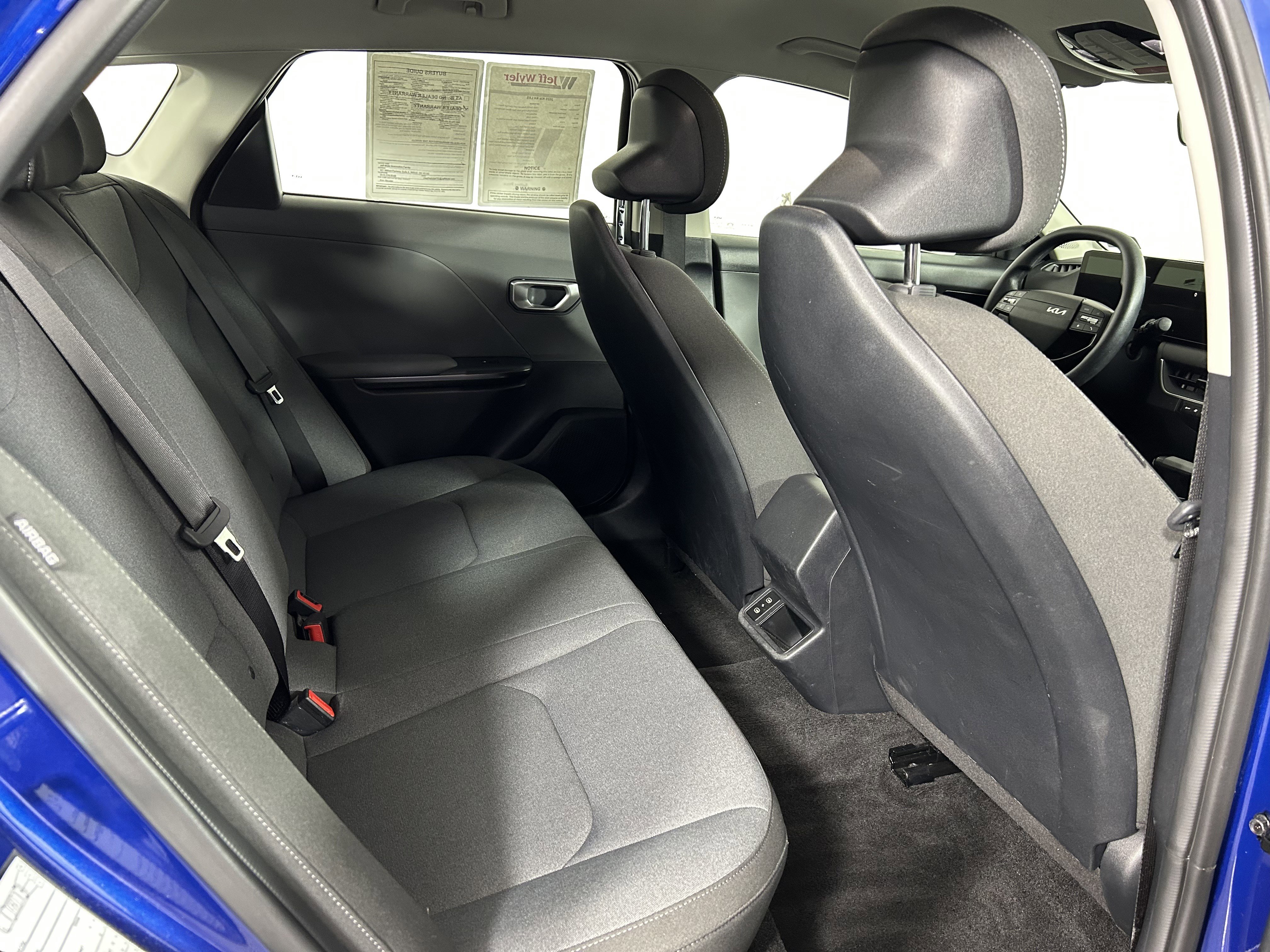 Certified 2025 Kia K4 LXS image 22