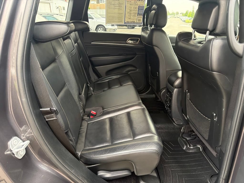 Used 2017 Jeep Grand Cherokee Limited AWD/4WD image 15