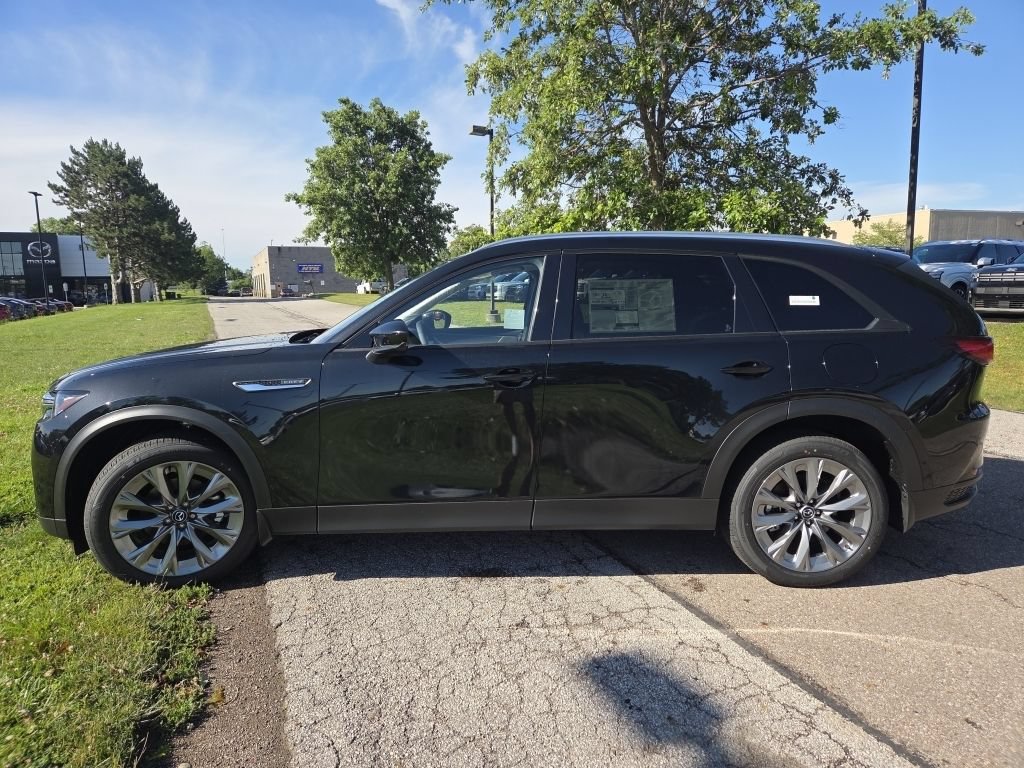 New 2026 MAZDA CX-90 Plug-In Hybrid w/ Preferred AWD/4WD image 13