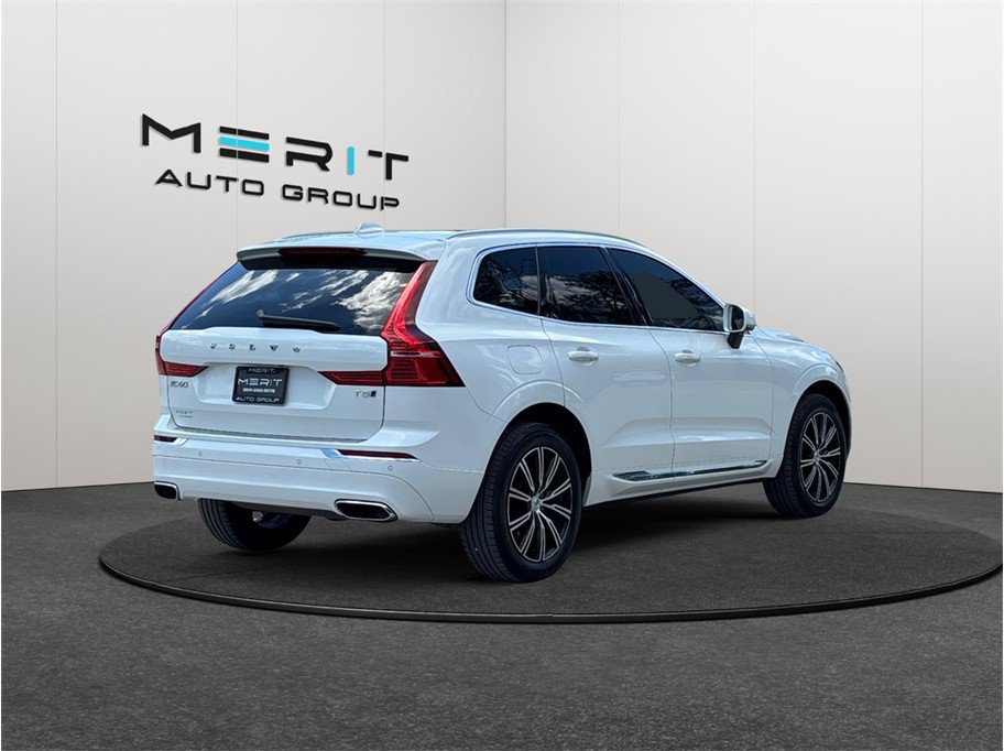 Used 2021 Volvo XC60 T5 Inscription w/ Climate Package AWD/4WD image 9