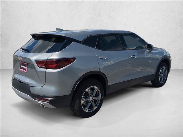 New 2026 Chevrolet Blazer LT FWD image 2