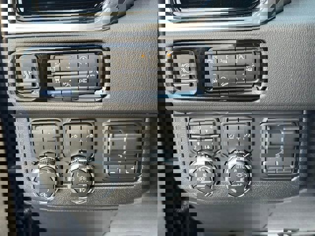 New 2026 GMC Yukon XL Denali w/ Denali Reserve Package image 52