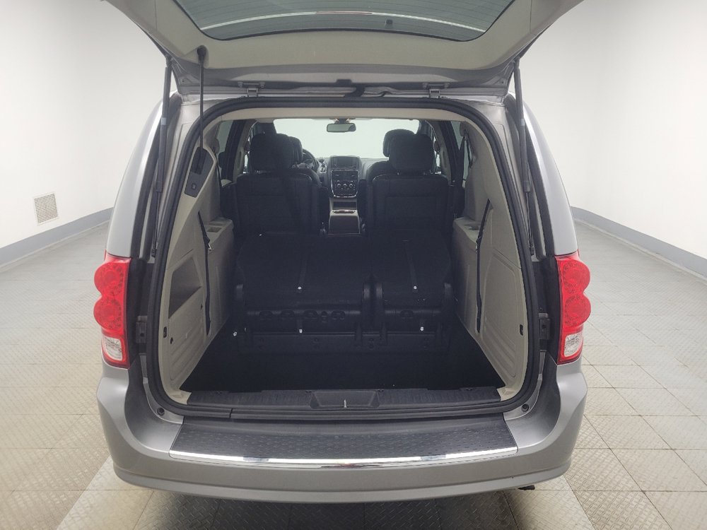 Used 2019 Dodge Grand Caravan SXT FWD image 29