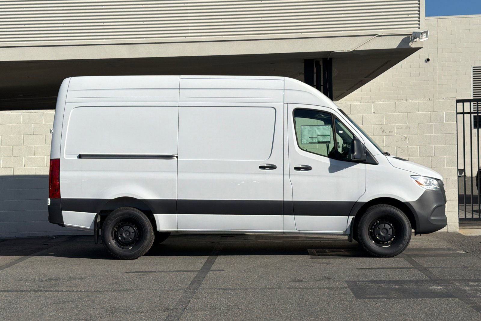 New 2025 Mercedes-Benz Sprinter 2500 image 4