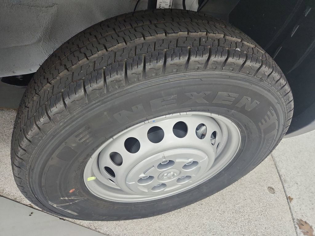 New 2026 RAM ProMaster 3500 w/ Safety Group FWD image 25