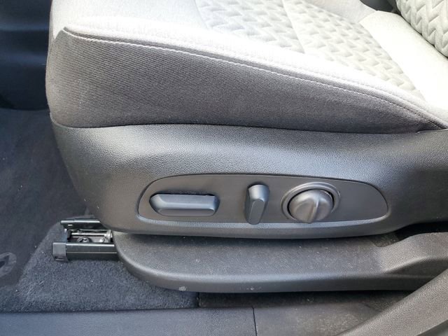 Used 2024 Chevrolet Equinox LS w/ LS Convenience Package image 16