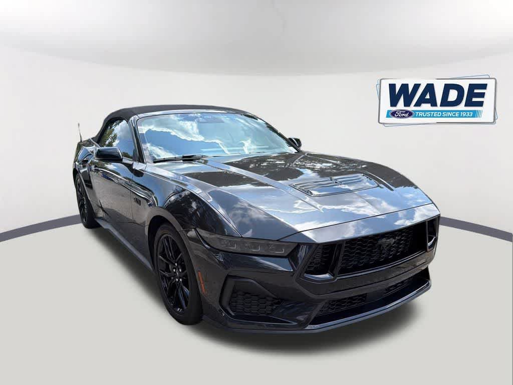 Used 2024 Ford Mustang GT Premium RWD image 3