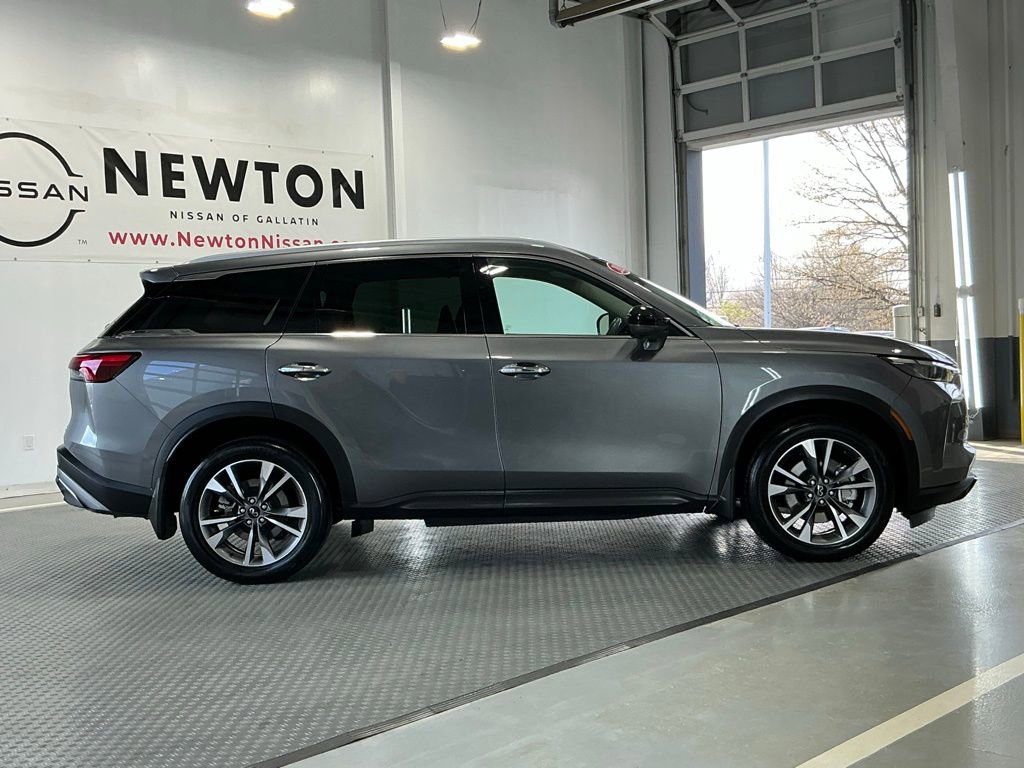 Used 2025 INFINITI QX60 Luxe w/ Vision Package image 36