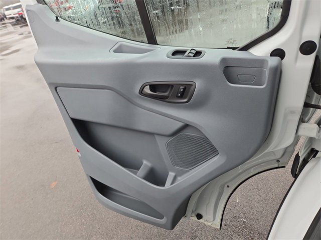 Used 2015 Ford Transit 350 XLT image 19