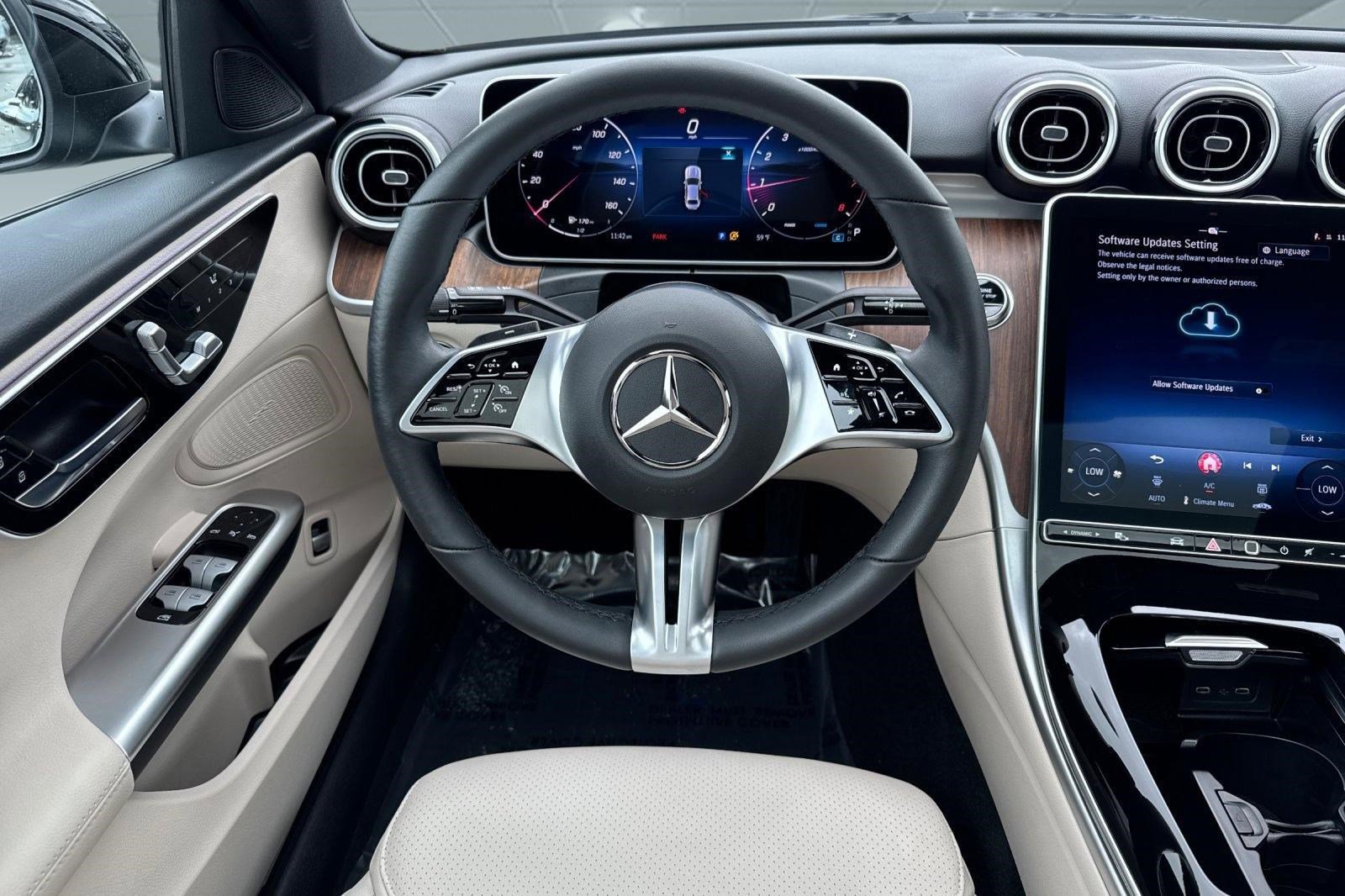 Certified 2025 Mercedes-Benz C 300 4MATIC Sedan image 28