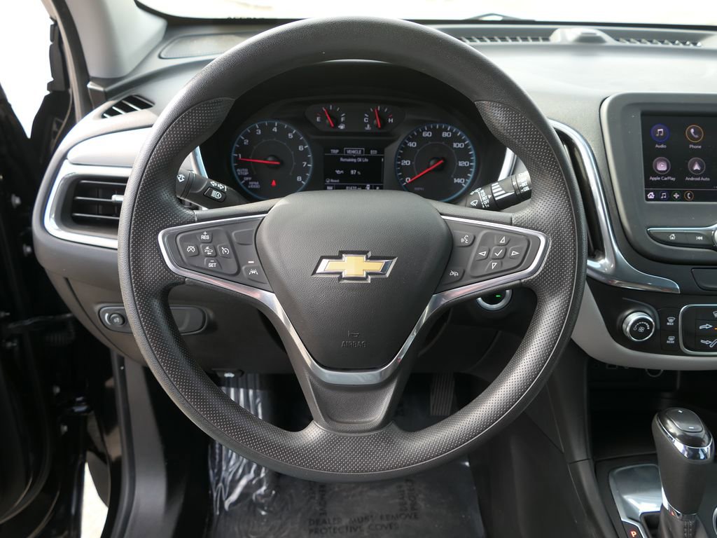 Used 2020 Chevrolet Equinox LS w/ LS Convenience Package image 18