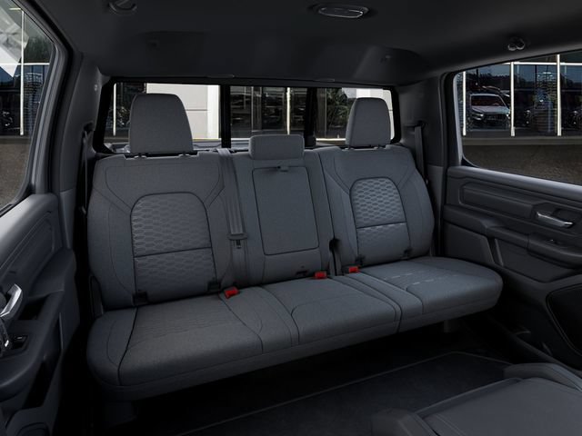 New 2026 RAM 1500 Express AWD/4WD image 15
