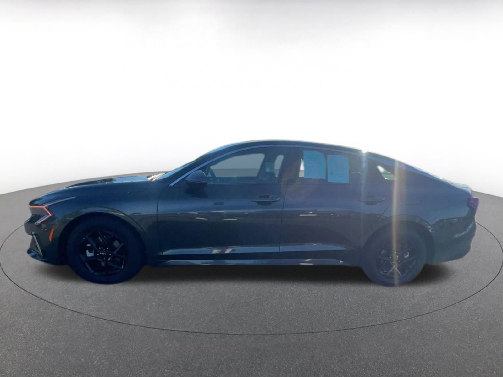 Used 2025 Kia K5 LXS image 9