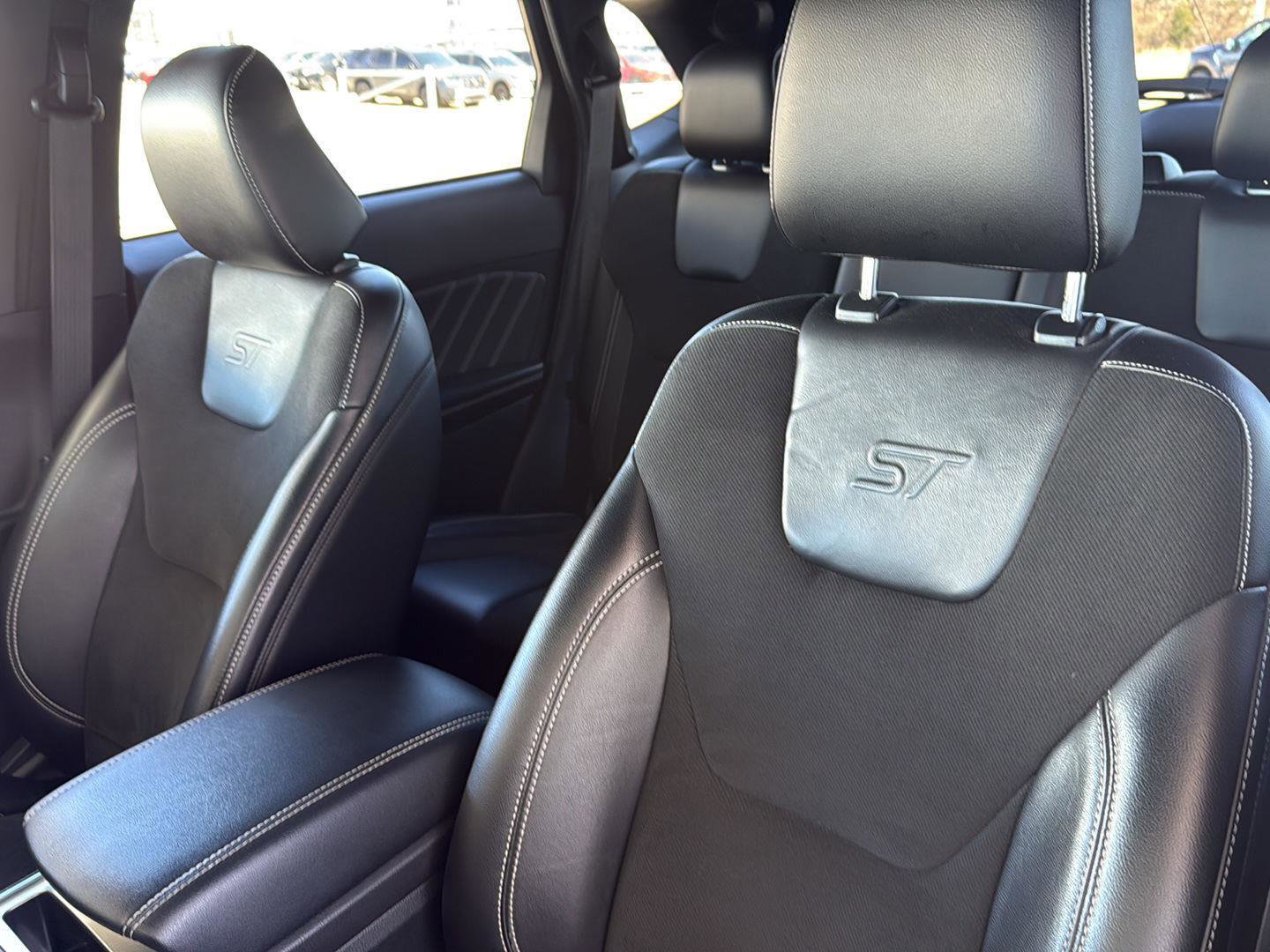 Used 2022 Ford Edge ST AWD/4WD image 20