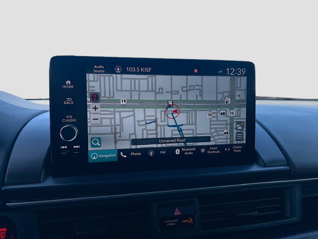 Used 2024 Honda Pilot Touring image 13