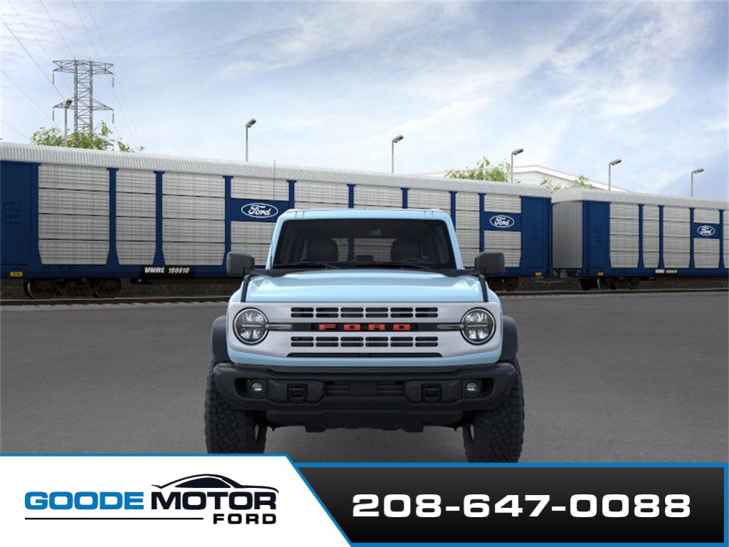 New 2025 Ford Bronco Heritage Edition image 6