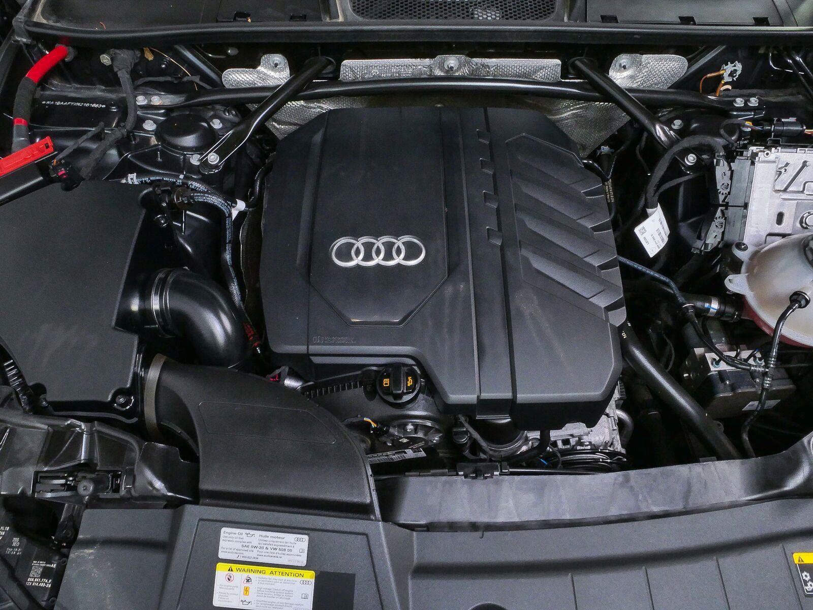 Used 2021 Audi Q5 2.0T Premium Plus w/ Premium Plus Package AWD/4WD image 32