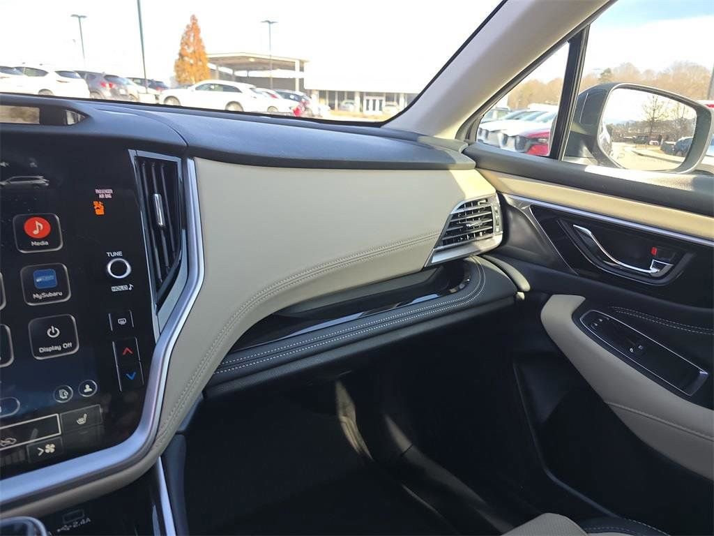 Used 2023 Subaru Outback Limited image 25