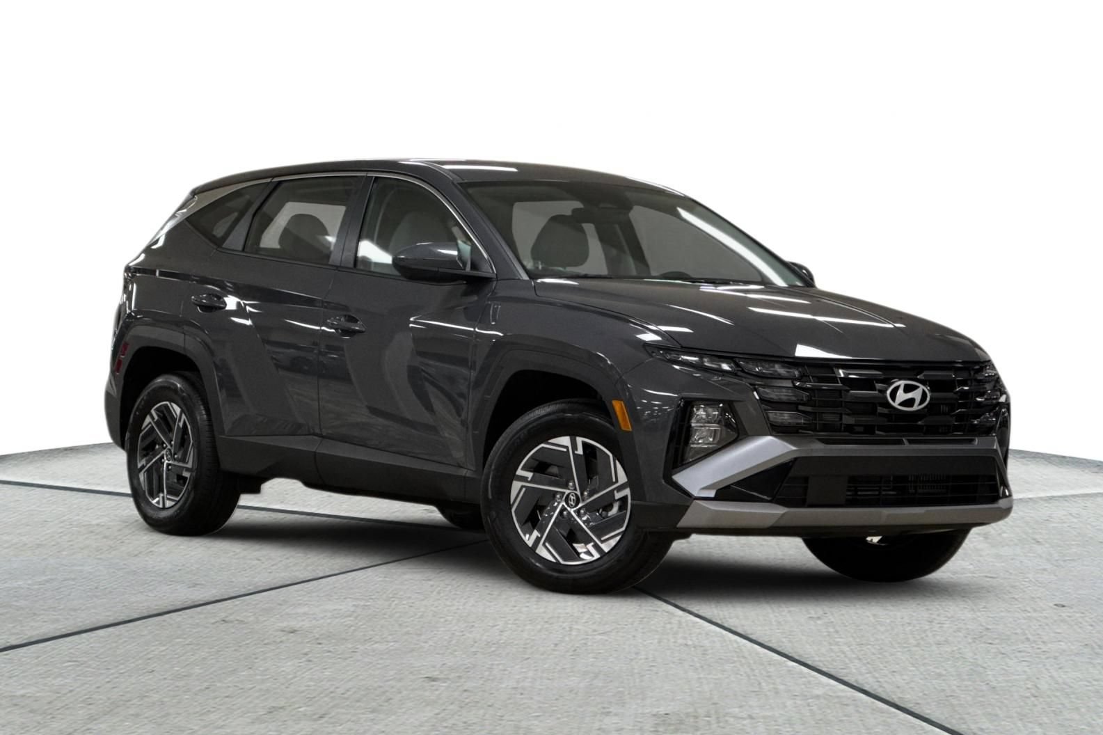 New 2026 Hyundai Tucson Blue SE AWD/4WD image 2