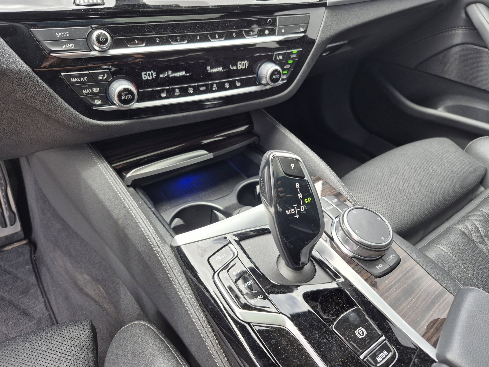 Used 2023 BMW 540i xDrive w/ M Sport Package AWD/4WD image 12