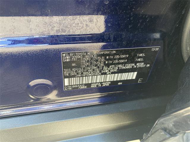 Certified 2021 Toyota RAV4 Limited FWD image 33