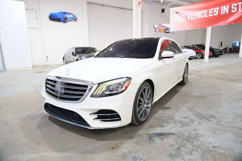 Used 2018 Mercedes-Benz S 560 4MATIC Sedan image 4