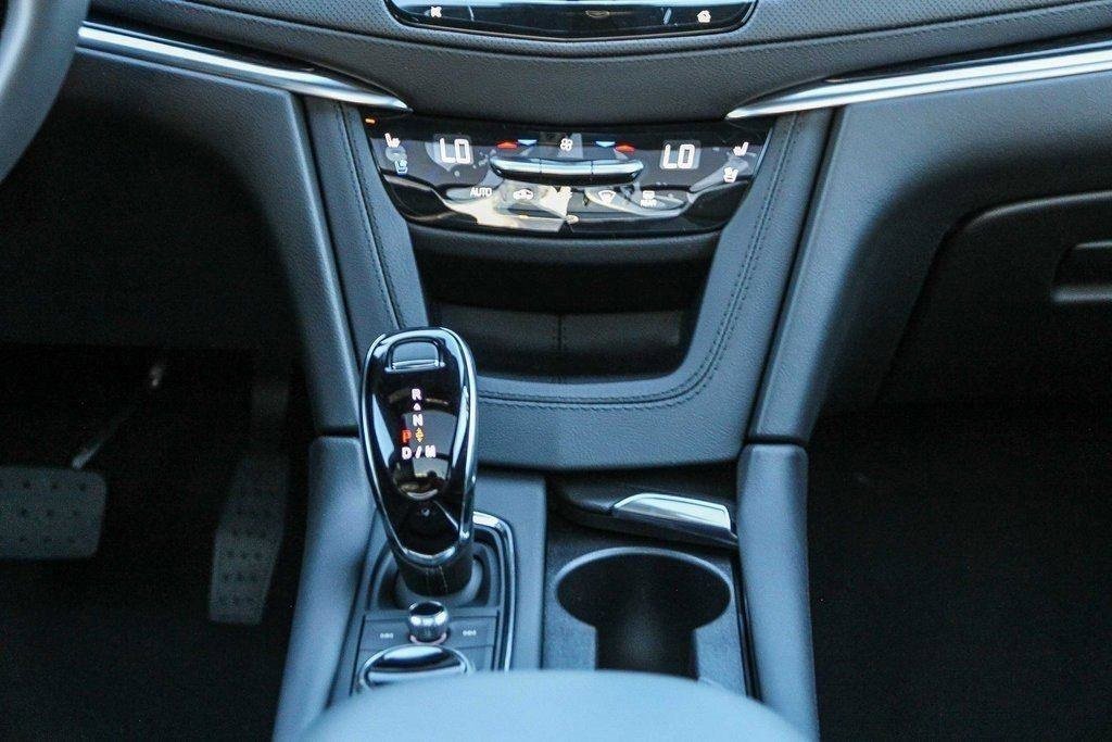 New 2026 Cadillac XT5 Premium Luxury w/ Driver Assist Package image 8