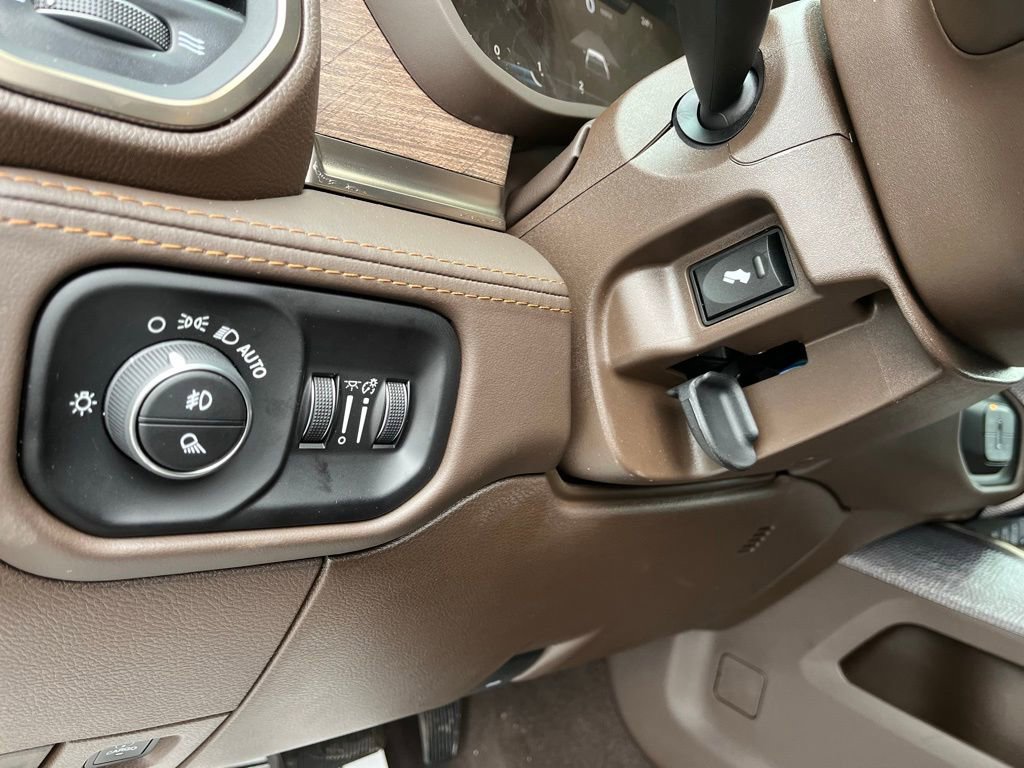 New 2026 RAM 3500 Longhorn w/ Towing Technology Group image 26