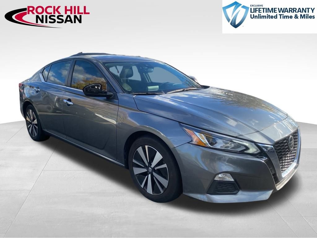 Used 2022 Nissan Altima 2.5 SV